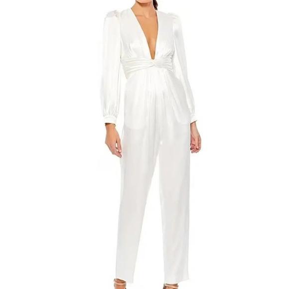 Mac Duggal Front Twist Puff Sleeve Deep V Jumpsuit Sz: 6